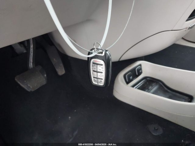 2C4RC1DG6LR164553 Chrysler Voyager Lxi