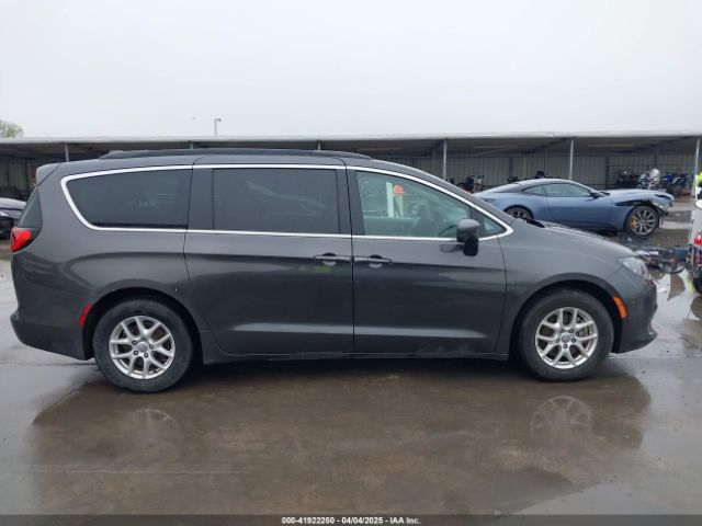 2C4RC1DG6LR164553 Chrysler Voyager Lxi