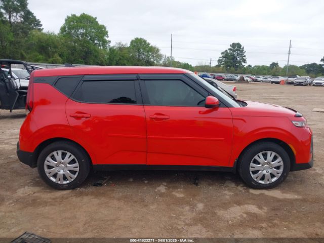 KNDJ23AU4L7010690 KIA SOUL LX