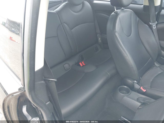 2011 MINI COOPER WMWSU3C58BT097629 Photo 7