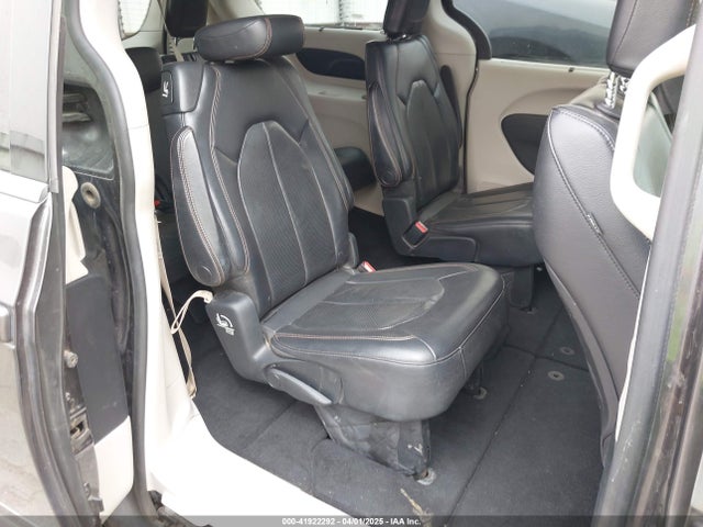 2C4RC1BG2JR116273 Chrysler Pacifica Touring L