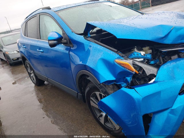 2T3RFREV5GW443670 Toyota Rav4 Xle