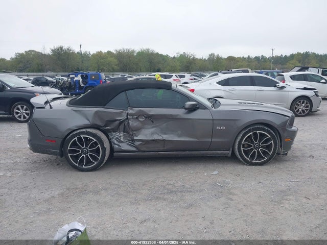 1ZVBP8FF1E5330493 Ford Mustang Gt Premium