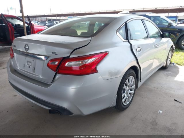 1N4AL3AP7HC264695 Nissan Altima 2.5 S