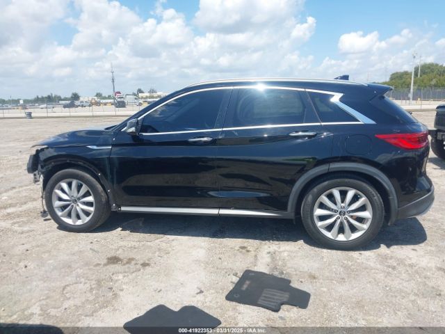 3PCAJ5M16KF119709 Infiniti Qx50 Luxe