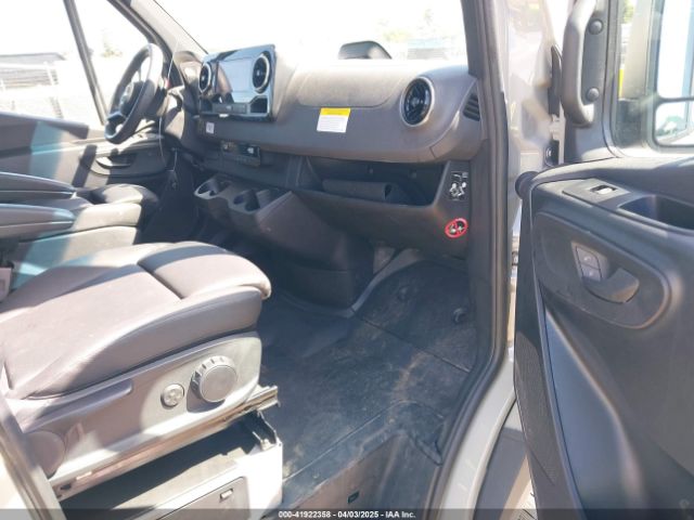 W1Y4KBHY9ST205086 Mercedes-Benz Sprinter 2500 Standard Roof 4-cyl Diesel