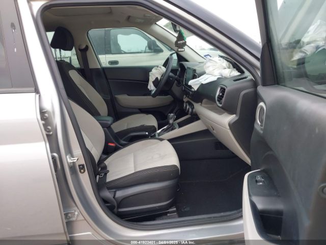 KMHRC8A3XRU311992 Hyundai Venue Sel