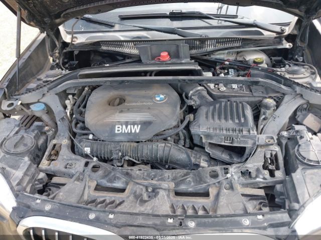 2018 BMW X1 WBXHU7C37J5H41505 Photo 9