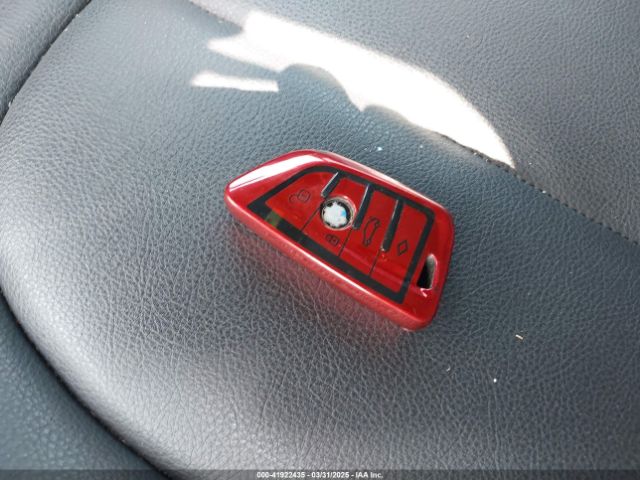2018 BMW X1 WBXHU7C37J5H41505 Photo 10