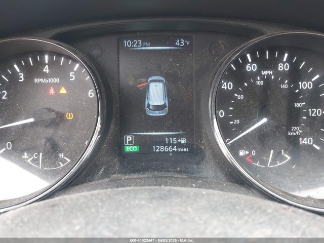 5N1AT2MV5HC892040 Nissan ROGUE SV