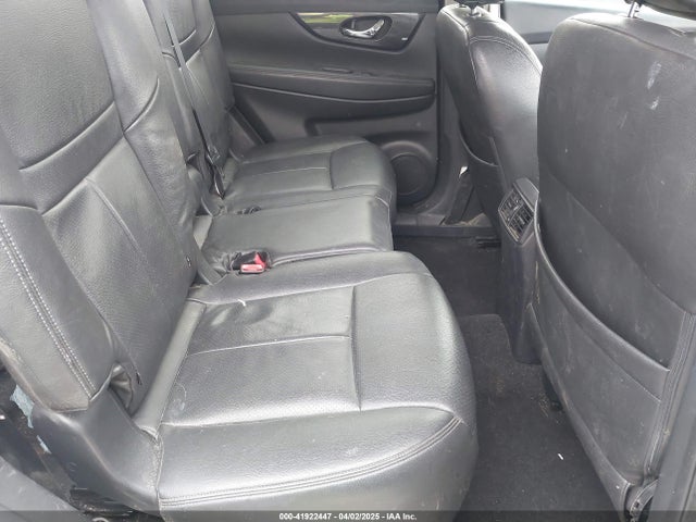 5N1AT2MV5HC892040 Nissan ROGUE SV