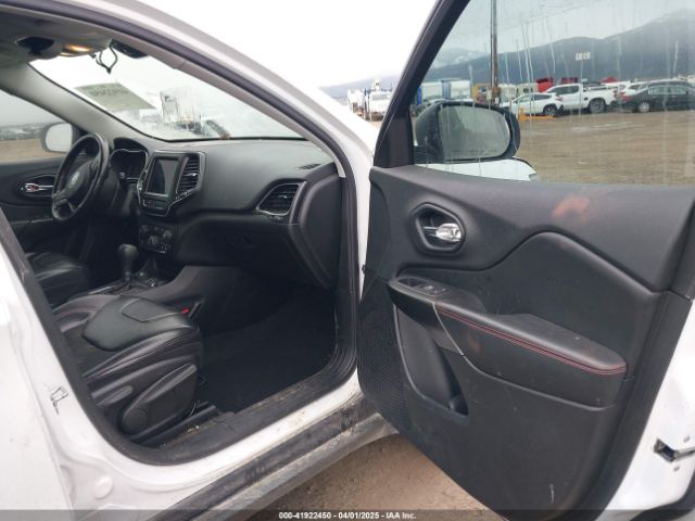 1C4PJMBX1KD476881 Jeep Cherokee Trailhawk 4x4
