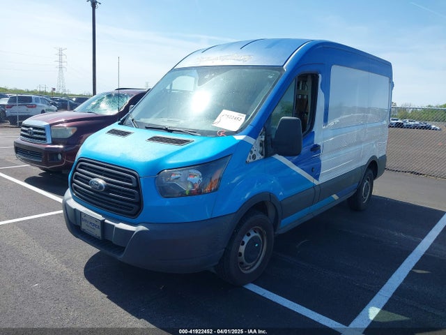 Ford Transit-250 2018 1FTYR1CM1JKA85403 Image 2