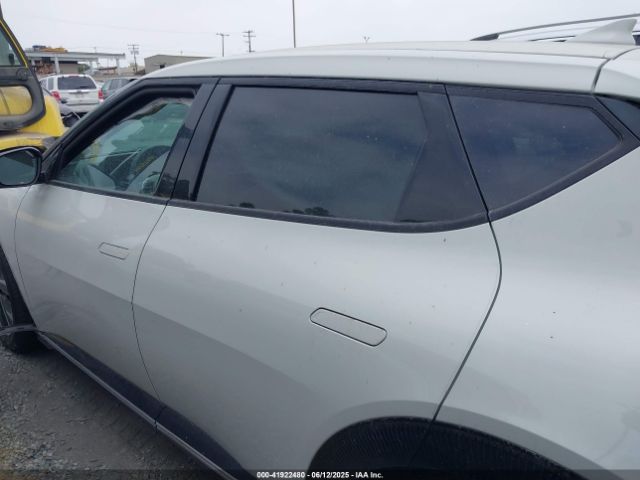 KNDC34LA8N5047206 KIA Ev6 Wind