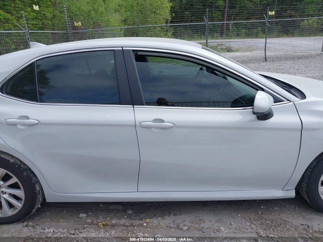 4T1C11AK0RU212771 Toyota CAMRY LE