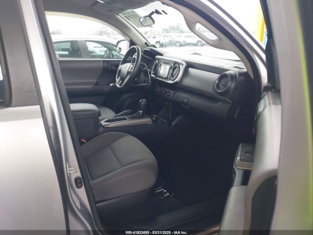 5TFAX5GNXHX082823 Toyota Tacoma Sr5