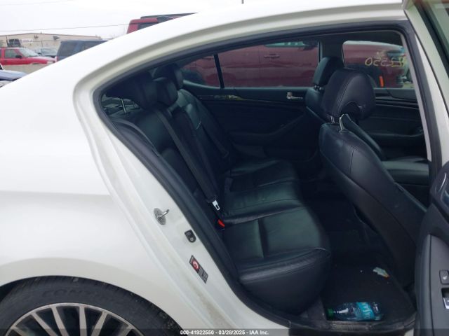 KNALN4D7XE5129562 KIA Cadenza Premium