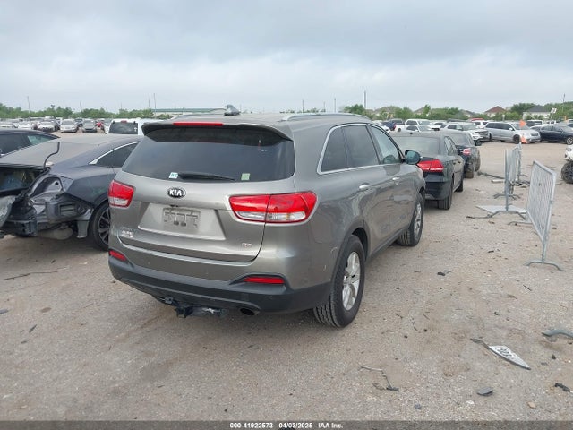 5XYPG4A37GG020227 KIA Sorento 2.4l Lx