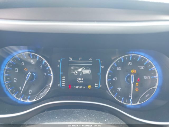 2C4RC1BG3HR511492 Chrysler Pacifica Touring-l