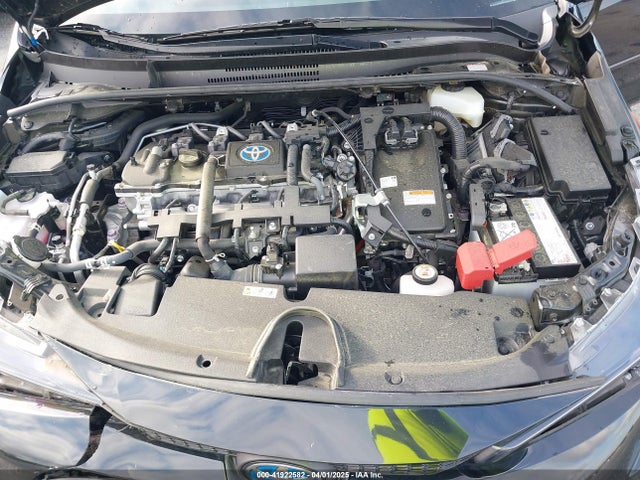 Toyota Corolla Hybrid Le 2021 JTDEAMDE3MJ025426 Image 10