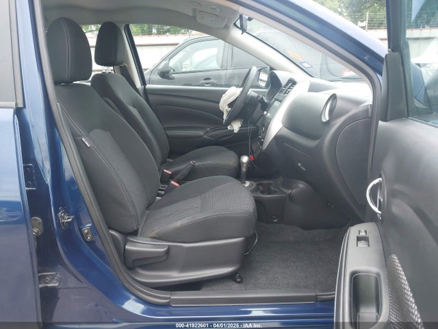 3N1CN7AP0KL827024 Nissan Versa 1.6 Sv