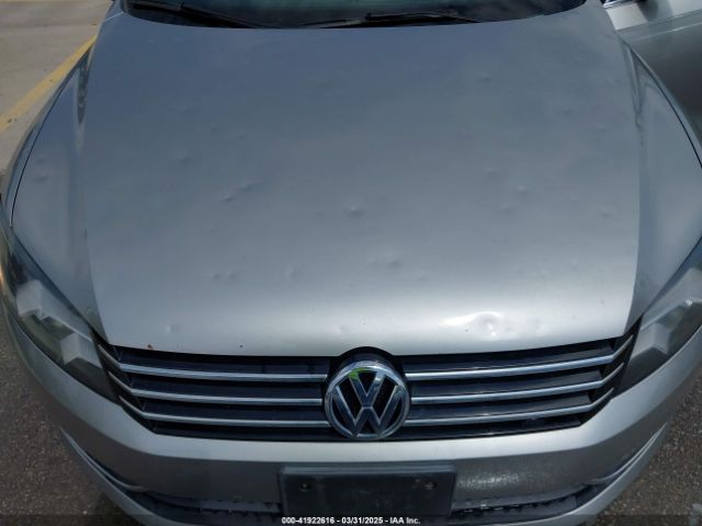 1VWAT7A33EC038497 Volkswagen Passat 1.8t Wolfsburg Edition