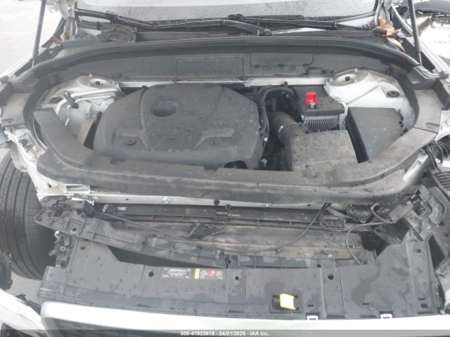 LYV102RMXKB327226 Volvo Xc60 T5 R-design