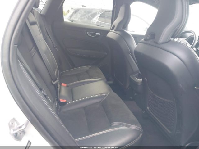 LYV102RMXKB327226 Volvo Xc60 T5 R-design