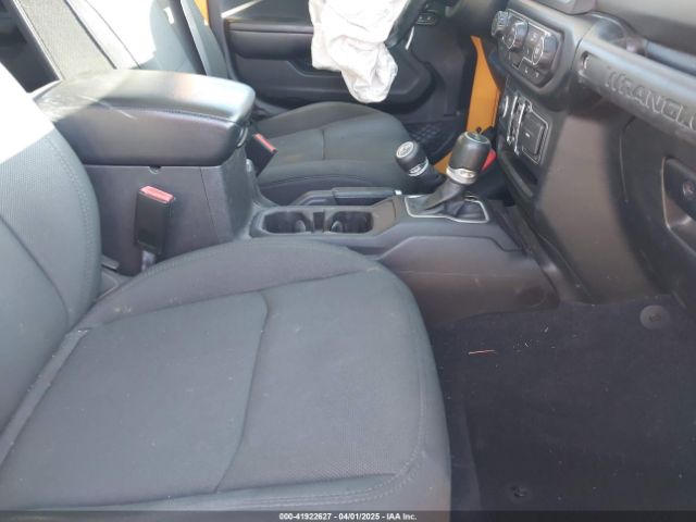 2021 JEEP WRANGLER UNLIMITED 1C4HJXDN3MW650748 Photo 4