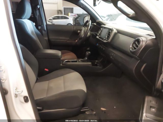 5TFCZ5AN1MX268370 Toyota Tacoma Trd Off-road