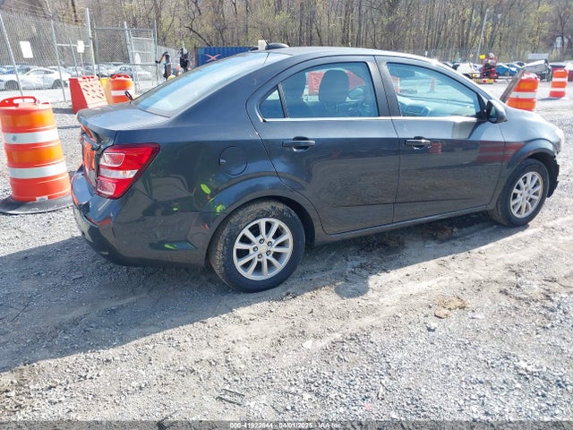 1G1JD5SH1H4147465 Chevrolet Sonic Lt Auto