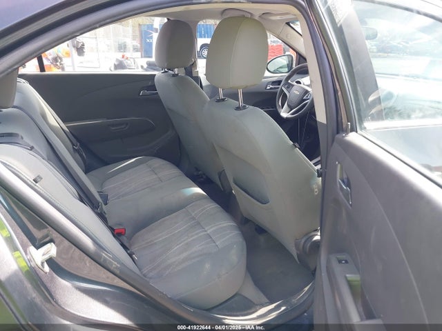 1G1JD5SH1H4147465 Chevrolet Sonic Lt Auto