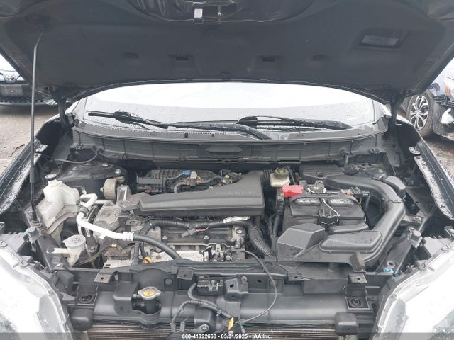 KNMAT2MV9HP504336 Nissan ROGUE SV