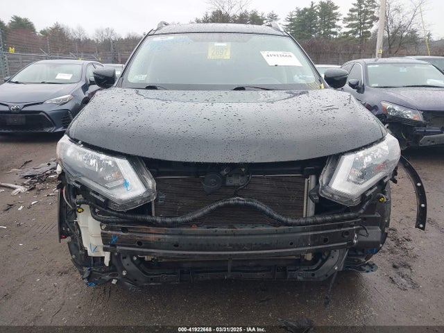 KNMAT2MV9HP504336 Nissan ROGUE SV