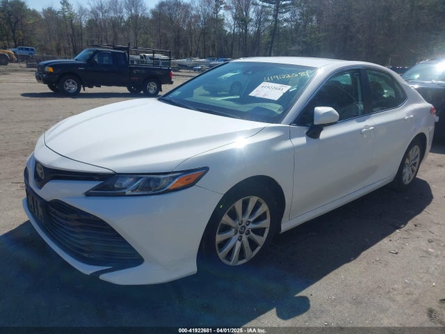 4T1B11HK7KU689737 Toyota CAMRY LE
