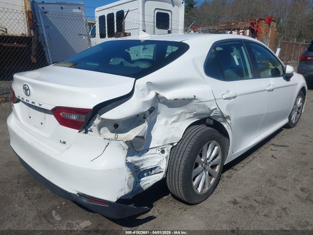 4T1B11HK7KU689737 Toyota CAMRY LE