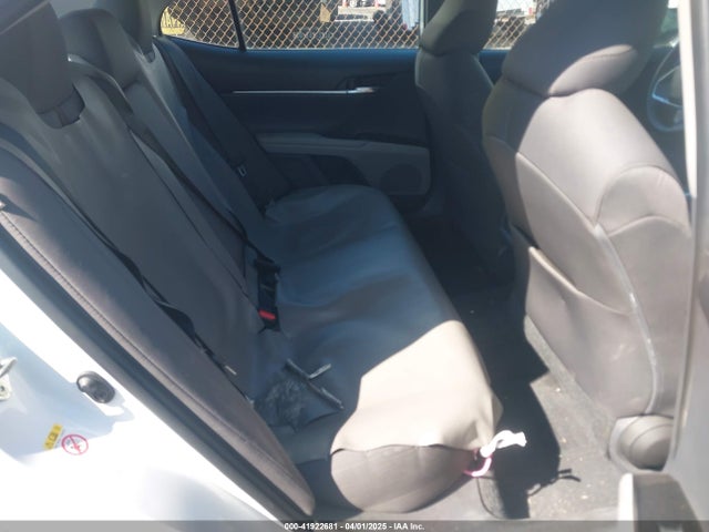 4T1B11HK7KU689737 Toyota CAMRY LE
