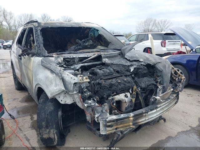 1FM5K8F87HGD54186 Ford Explorer Limited