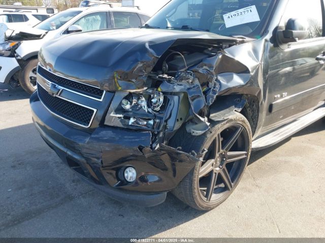 1GNSCBE0XER202150 Chevrolet Tahoe Lt