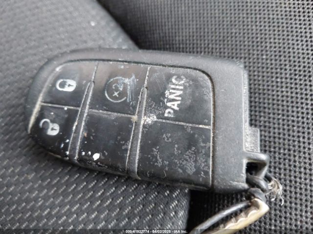 ZACCJBBB5HPE89005 Jeep Renegade Latitude 4x4