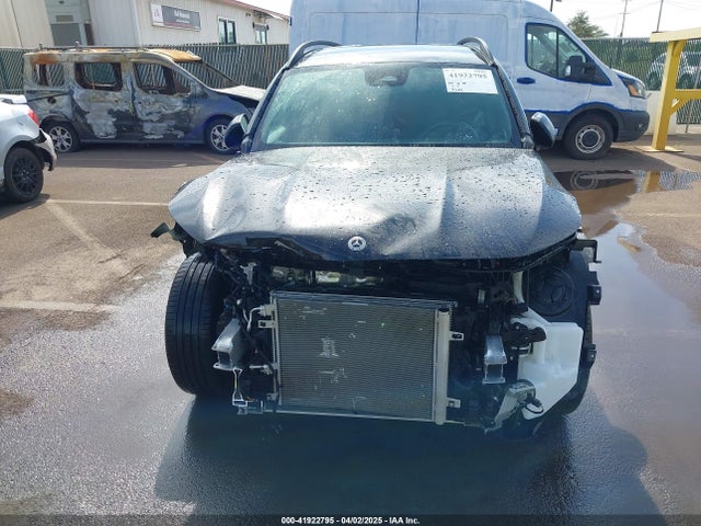 W1N4M4GB3RW354005 Mercedes-Benz m260
