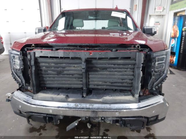 3GTUUDEL6NG601304 GMC Sierra 1500 4wd  Short Box Slt