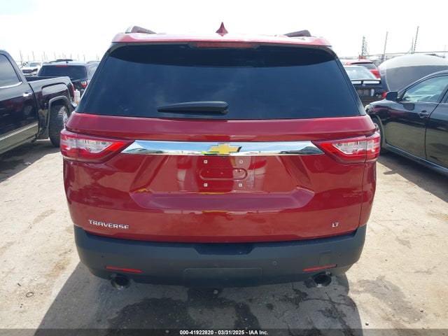 1GNERGKWXKJ256379 Chevrolet Traverse 1lt