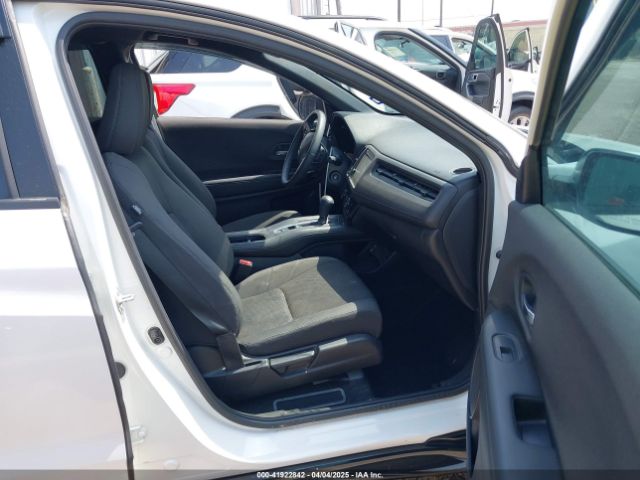 3CZRU5H12NM713437 Honda Hr-v 2wd Sport