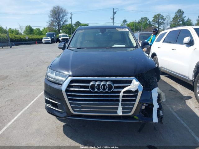 WA1VAAF78JD025827 Audi Q7 3.0t Premium