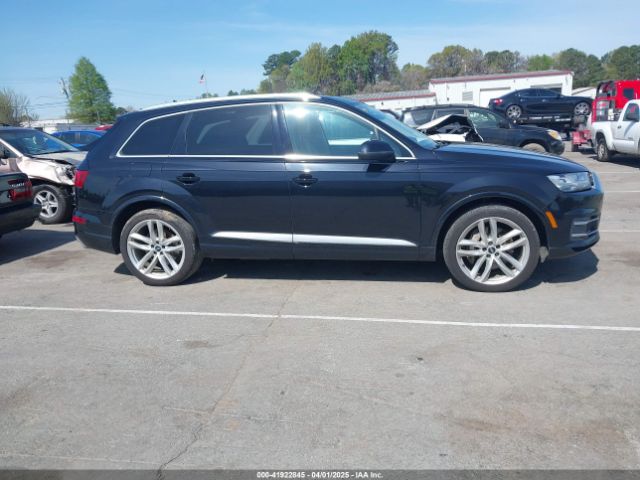 WA1VAAF78JD025827 Audi Q7 3.0t Premium