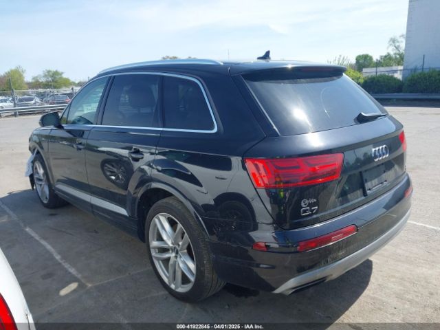 WA1VAAF78JD025827 Audi Q7 3.0t Premium