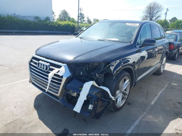 WA1VAAF78JD025827 Audi Q7 3.0t Premium