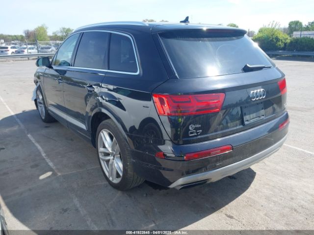 WA1VAAF78JD025827 Audi Q7 3.0t Premium