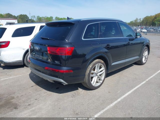 WA1VAAF78JD025827 Audi Q7 3.0t Premium